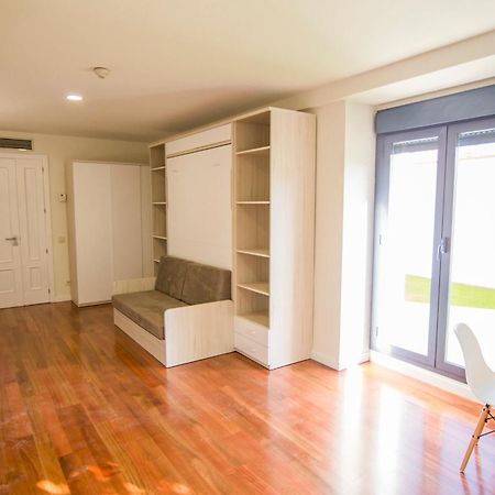 Apartamentos Plaza De Santiago - Estudios Turisticos - 1 Llave Pinto Extérieur photo