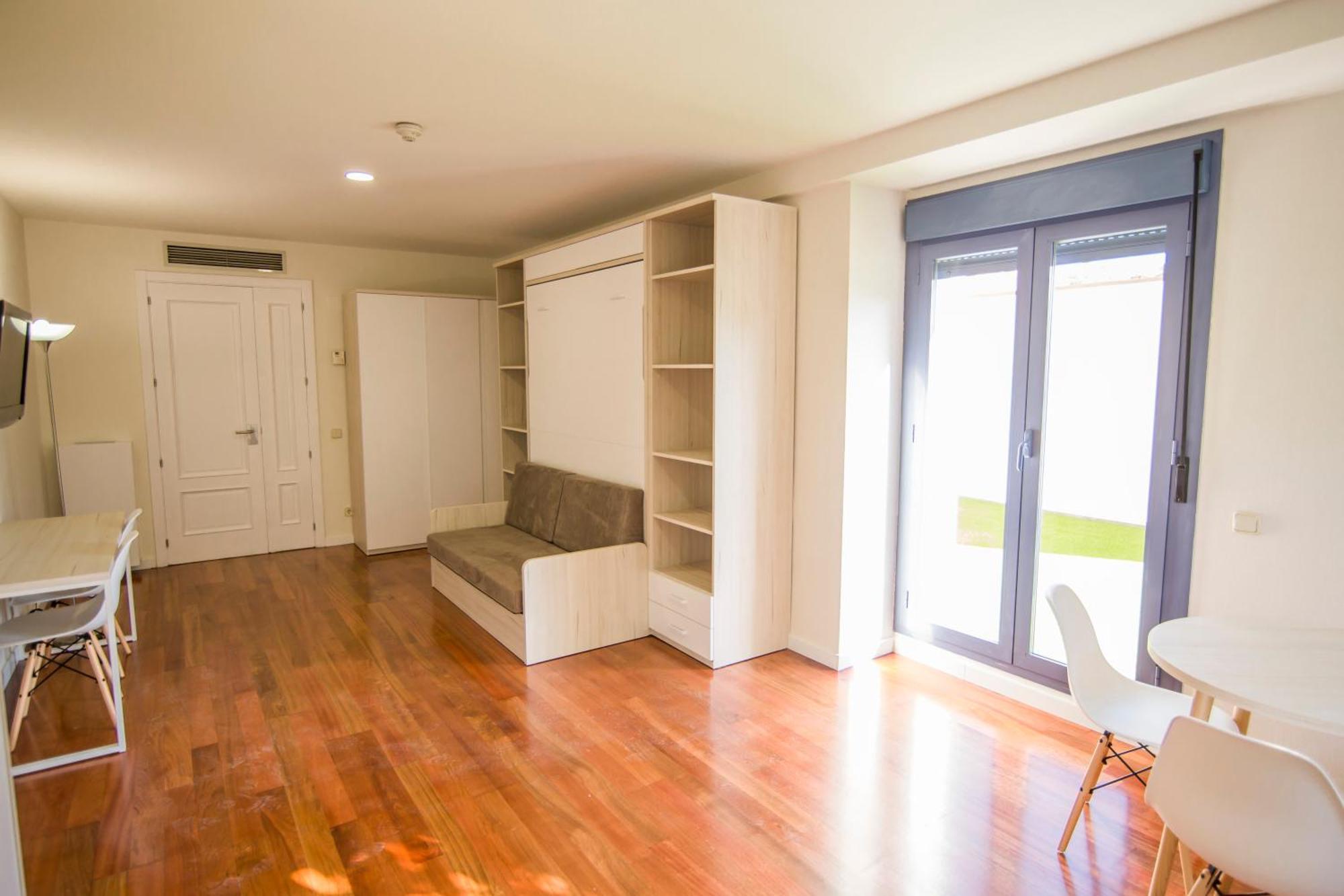 Apartamentos Plaza De Santiago - Estudios Turisticos - 1 Llave Pinto Extérieur photo