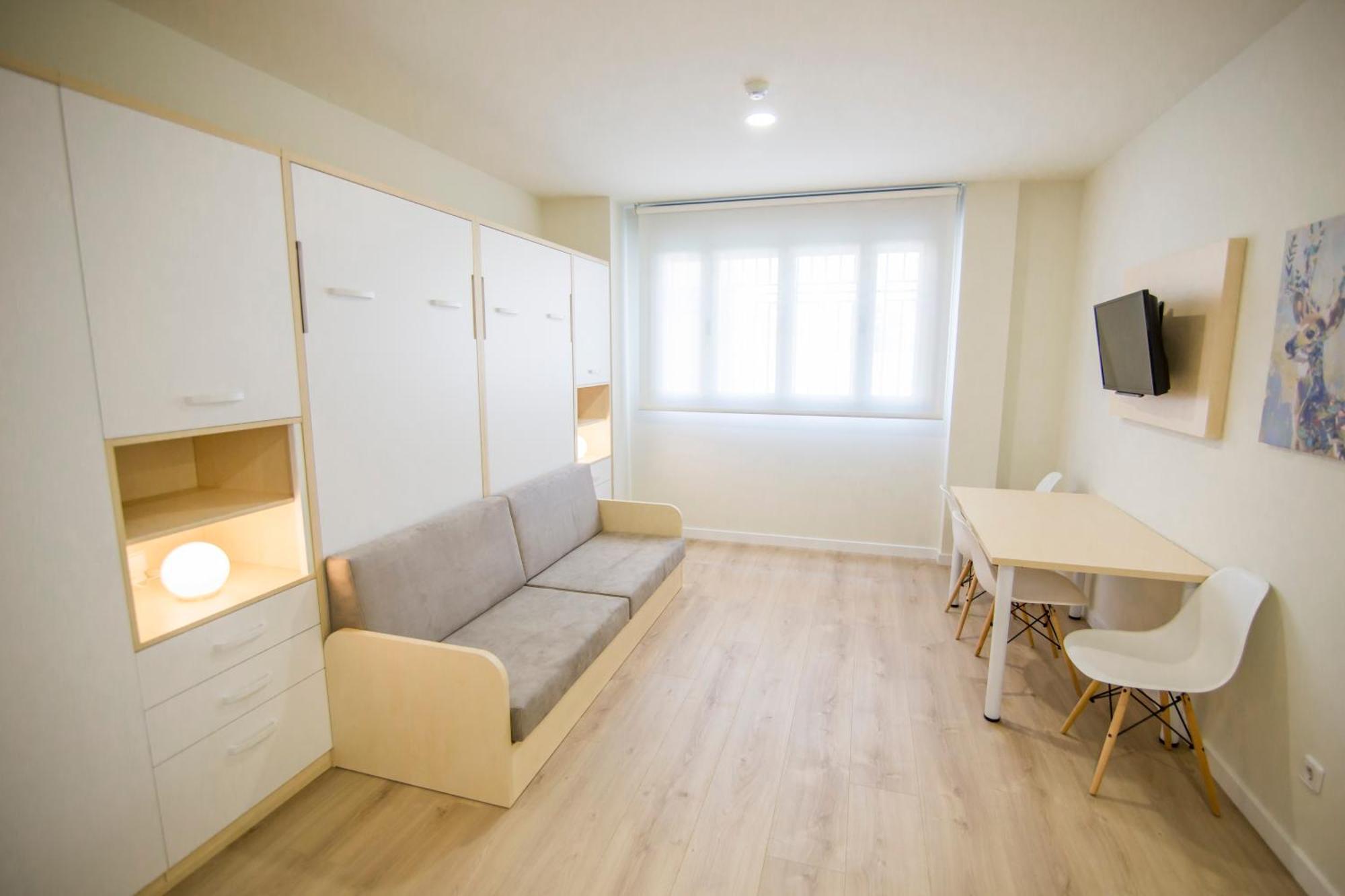 Apartamentos Plaza De Santiago - Estudios Turisticos - 1 Llave Pinto Extérieur photo