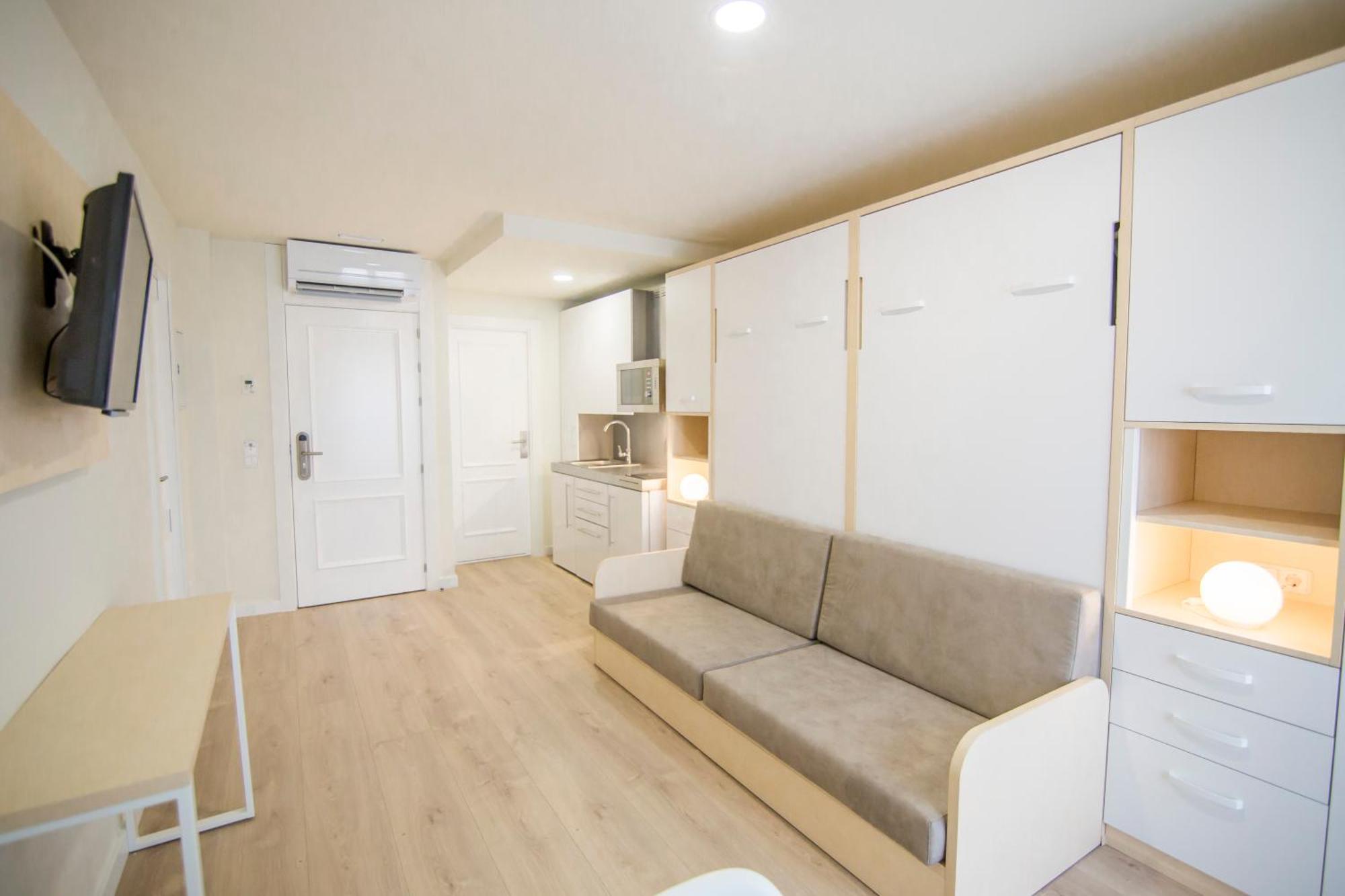 Apartamentos Plaza De Santiago - Estudios Turisticos - 1 Llave Pinto Extérieur photo