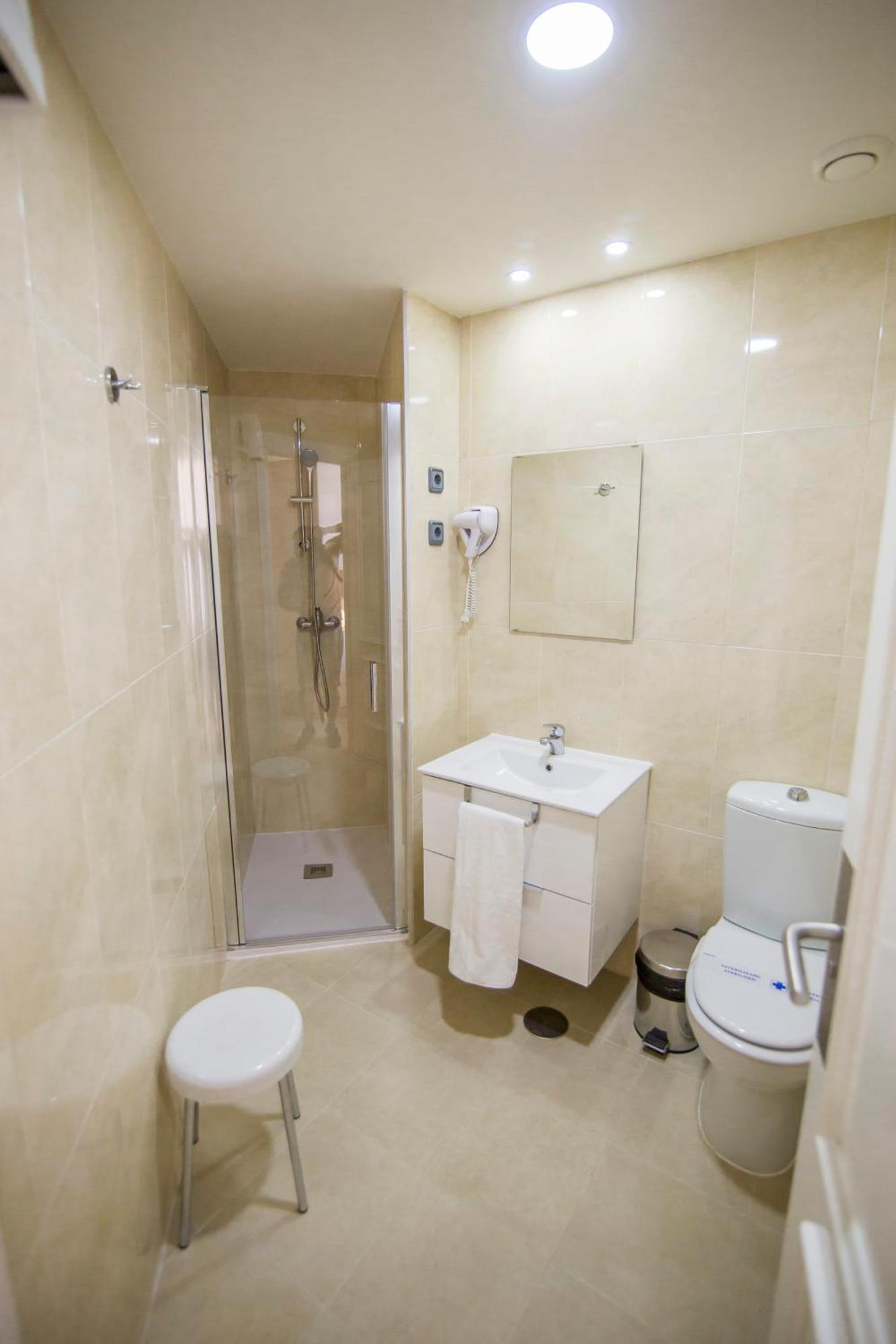 Apartamentos Plaza De Santiago - Estudios Turisticos - 1 Llave Pinto Extérieur photo
