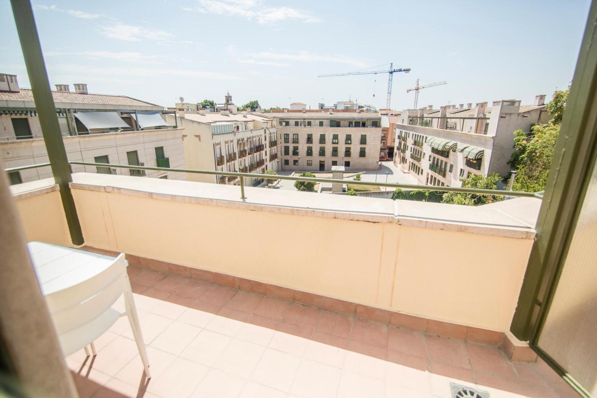 Apartamentos Plaza De Santiago - Estudios Turisticos - 1 Llave Pinto Extérieur photo